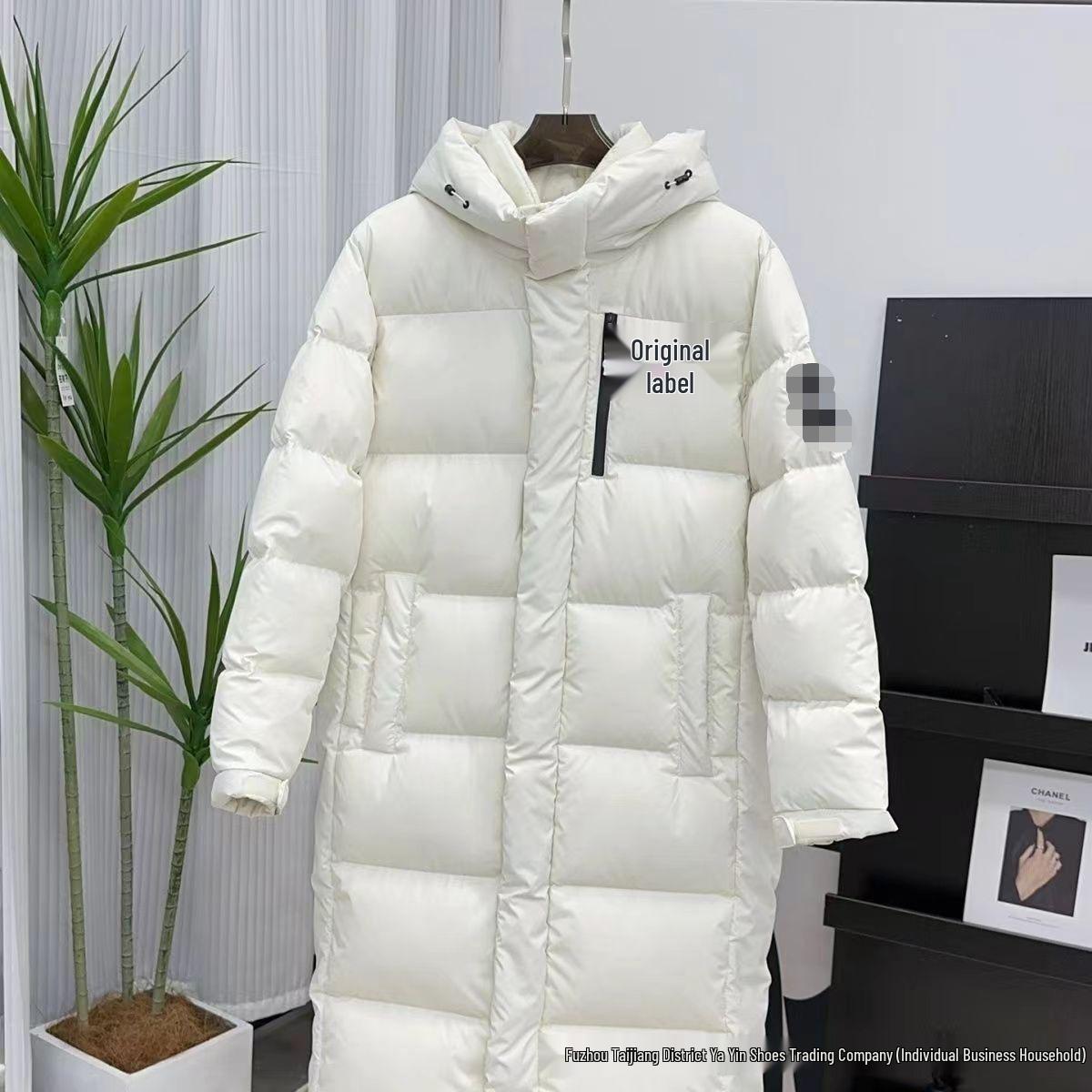 Біла пухова куртка The North Face для чоловіків та жінок, до колін, з капюшоном - Водонепроникна, Тепла, Захист від холоду, Стиль Шен Міна А. XL for 170-190 jin
Біла пухова куртка The North Face для чоловіків та жінок, до колін, з капюшоном - Водонепроникна, Тепла, Захист від холоду, Стиль Шен Міна А. XL for 170-190 jin