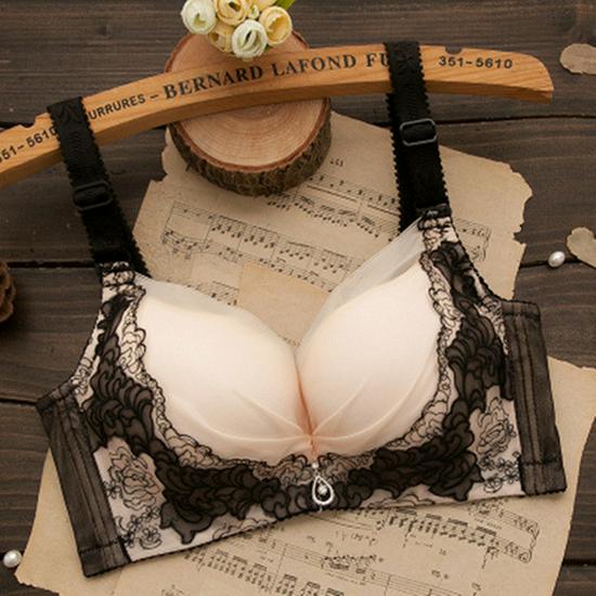 Женский регулируемый бюстгальтер Push-Up без косточек: Средней толщины, улучшающий фигуру, сексуальный, против провисания для маленькой груди 38B
Женский регулируемый бюстгальтер Push-Up без косточек: Средней толщины, улучшающий фигуру, сексуальный, против провисания для маленькой груди 38B