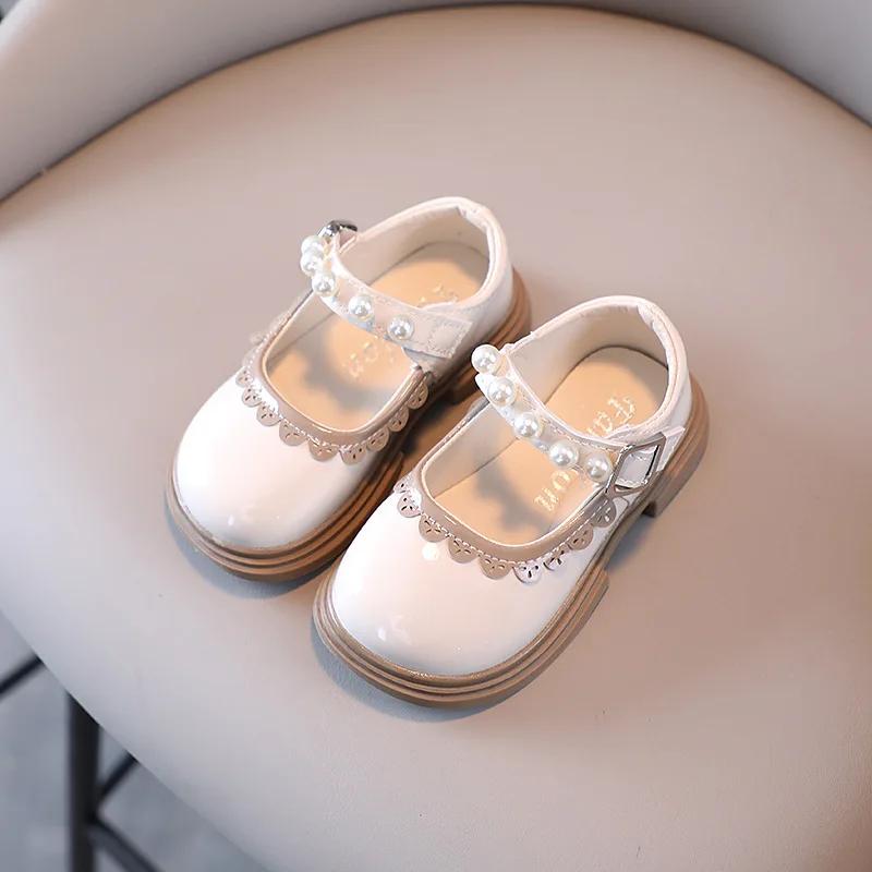 New School Girls Shoes Spring Summer Baby Girl Brightly Patent Leather Round Toe Shoes Princess Floral Bordered Mary Jane G12196 21 бежевый
New School Girls Shoes Spring Summer Baby Girl Brightly Patent Leather Round Toe Shoes Princess Floral Bordered Mary Jane G12196 21 бежевый
