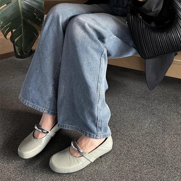 Модные балетки женская обувь мелкие весенние лоферы обувь 2025 новый тренд уютные сандалии для ходьбы платье повседневные туфли для вечеринок для женщин 35
Модные балетки женская обувь мелкие весенние лоферы обувь 2025 новый тренд уютные сандалии для ходьбы платье повседневные туфли для вечеринок для женщин 35