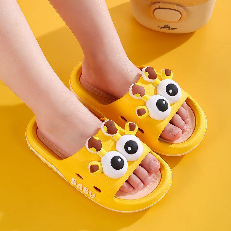 Summer children s sandals for boys and girls, with a soft, cushy feel, non-slip soft soles, suitable for indoor bathing, parent-child matching 20-21Inner Length13cm жёлтый
Summer children s sandals for boys and girls, with a soft, cushy feel, non-slip soft soles, suitable for indoor bathing, parent-child matching 20-21Inner Length13cm жёлтый