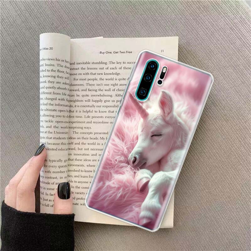 The White Baby Unicorn Sleeps on Pink Fur Phone Case For Huawei P50 Pro P10 P20 P30 P40 Lite Cover Mate 40 30 20 10 Lite Capa Sh Huawei P10
The White Baby Unicorn Sleeps on Pink Fur Phone Case For Huawei P50 Pro P10 P20 P30 P40 Lite Cover Mate 40 30 20 10 Lite Capa Sh Huawei P10
