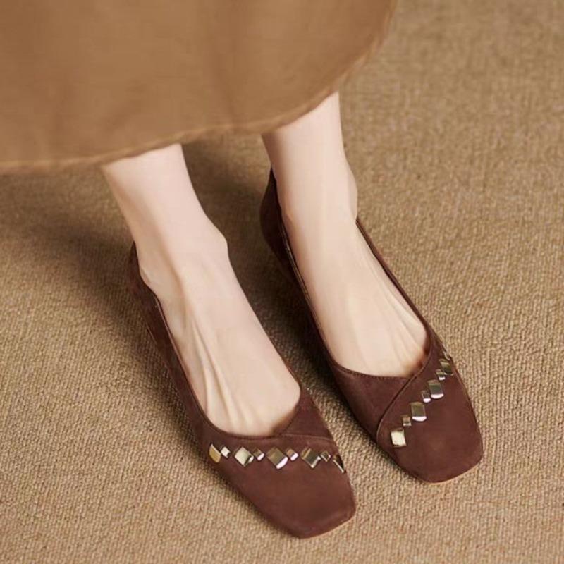 Women s Vintage Square Toe Low Heel Shoes Fashion Shallow Suede Studded Soft Sole Non-Slip Wear-Resistant Single Shoes 40 кавовий
Women s Vintage Square Toe Low Heel Shoes Fashion Shallow Suede Studded Soft Sole Non-Slip Wear-Resistant Single Shoes 40 кавовий