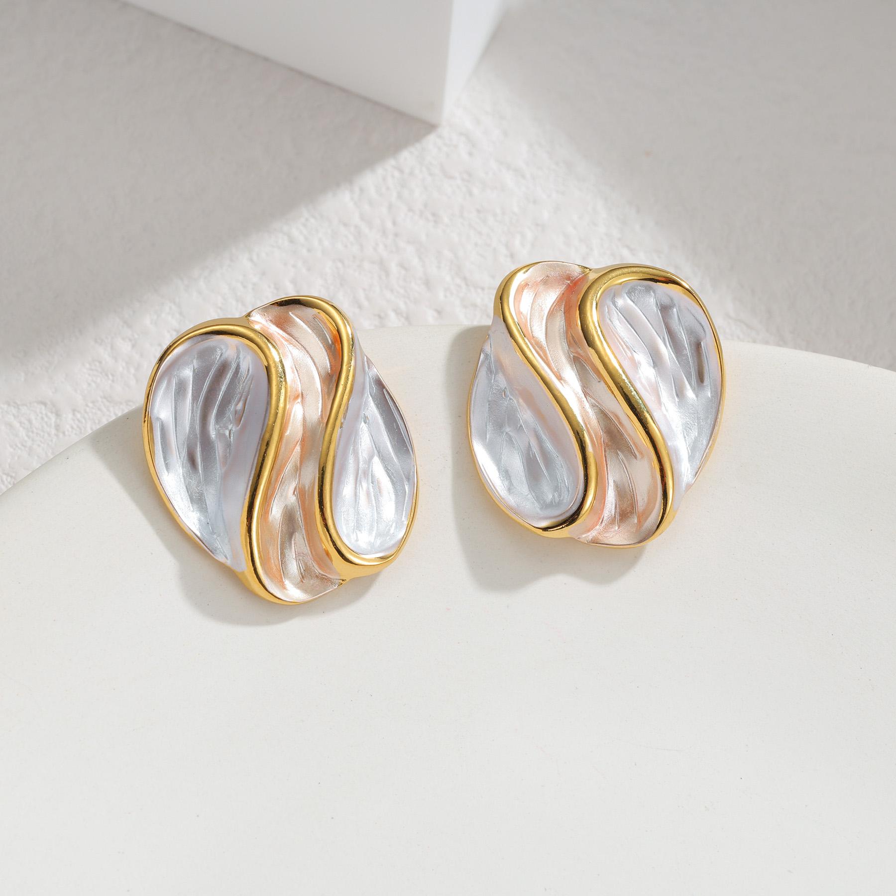 Atoztide Vintage Irregular Color-Blocked Earrings for Women Stainless Steel Retro Gradient Zircon Earring Birthday Jewelry Gift
Atoztide Vintage Irregular Color-Blocked Earrings for Women Stainless Steel Retro Gradient Zircon Earring Birthday Jewelry Gift