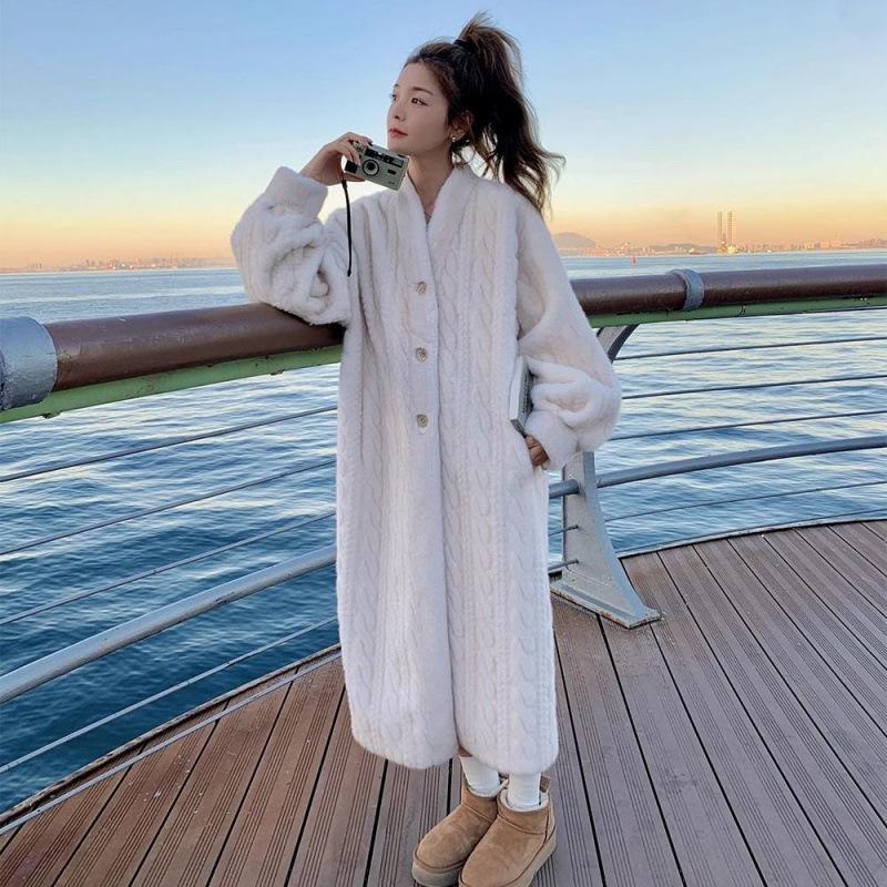 Women s Eco-friendly Fluffy Mink Velvet Over-the-Knee Winter Cardigan Jacket M
Women s Eco-friendly Fluffy Mink Velvet Over-the-Knee Winter Cardigan Jacket M