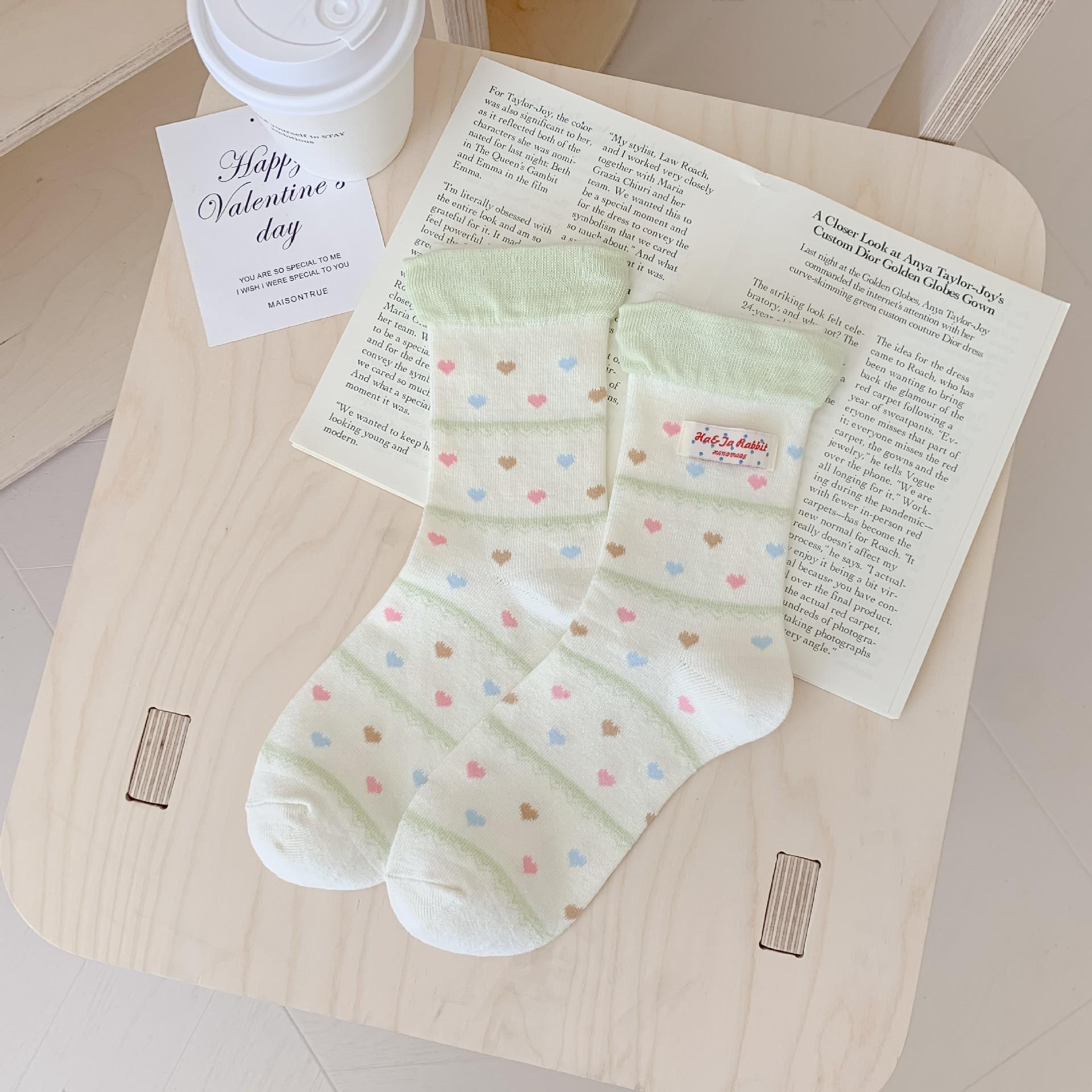 Sweet Color Love Socks Women S Striped Breathable Stack Socks Macaron Cloth Label Socks зелений
Sweet Color Love Socks Women S Striped Breathable Stack Socks Macaron Cloth Label Socks зелений