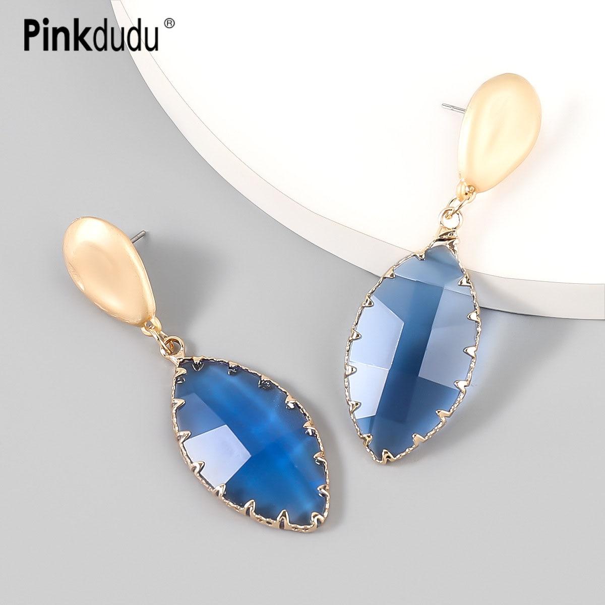 Pinkdudu модные 3 цвета смолы геометрические серьги-капли романтические простые серьги в форме ромба для женщин ювелирные изделия PD1414
Pinkdudu модные 3 цвета смолы геометрические серьги-капли романтические простые серьги в форме ромба для женщин ювелирные изделия PD1414