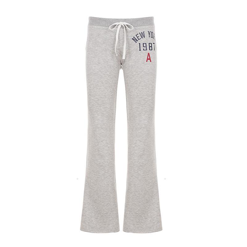 Y2K Retro Low Rise Flare Pants, Women s 1987 Graphic Print Slim Fit Sweatpants, Aesthetic Streetwear Trousers L сірий колір
Y2K Retro Low Rise Flare Pants, Women s 1987 Graphic Print Slim Fit Sweatpants, Aesthetic Streetwear Trousers L сірий колір