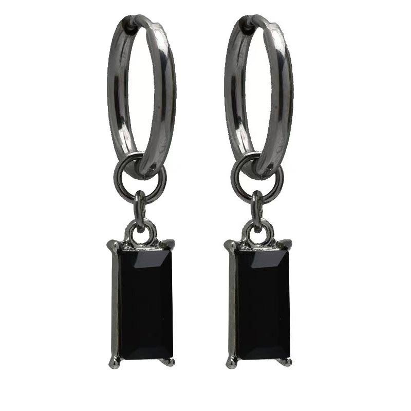 Trend high-end black and white zircon earrings, studs, simple and fashionable earrings, earrings. чорний
Trend high-end black and white zircon earrings, studs, simple and fashionable earrings, earrings. чорний
