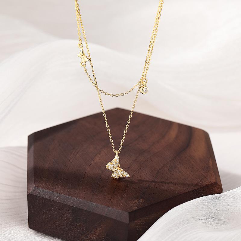 Темперамент Бабочка Двухслойное Ожерелье для Женщин Inns Light Роскошный Маленький и Простой Летний Ошейник Цепь
Темперамент Бабочка Двухслойное Ожерелье для Женщин Inns Light Роскошный Маленький и Простой Летний Ошейник Цепь