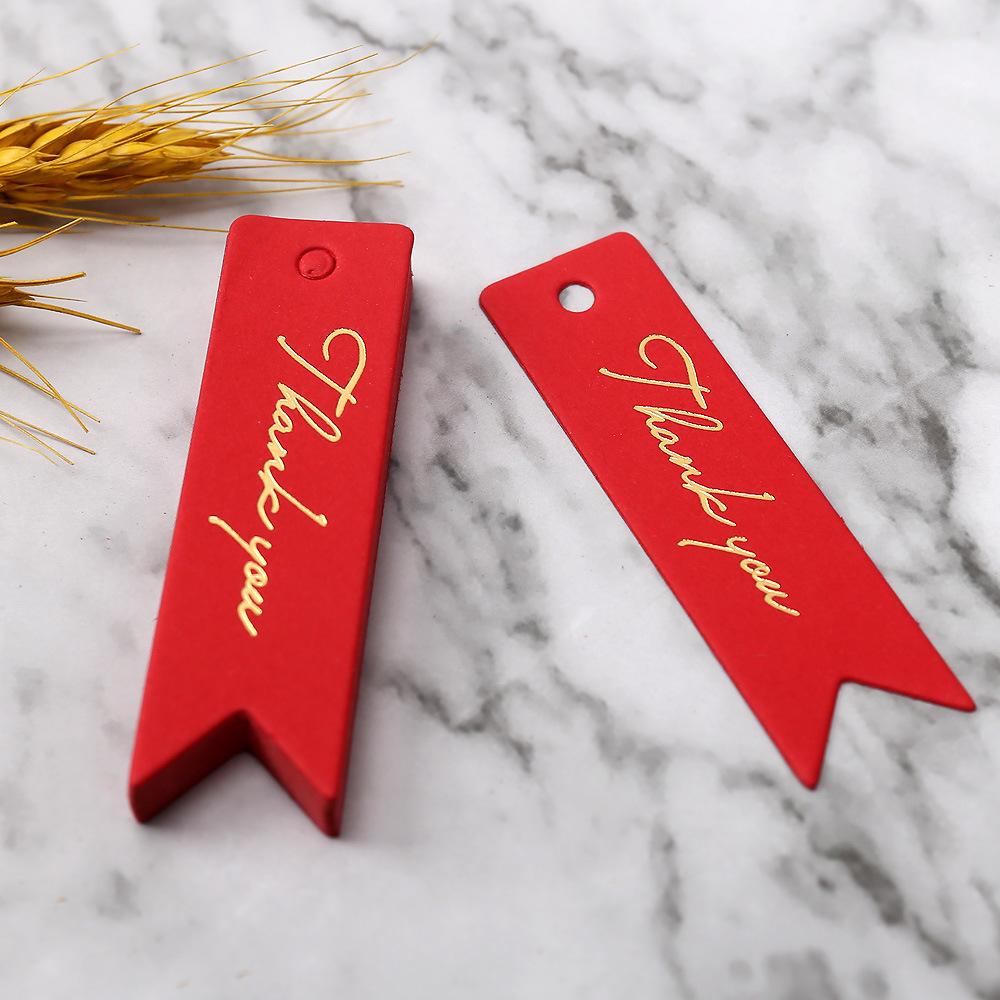 Карточка «Спасибо» с тиснением фольгой и сувенирная подвеска
Карточка «Спасибо» с тиснением фольгой и сувенирная подвеска