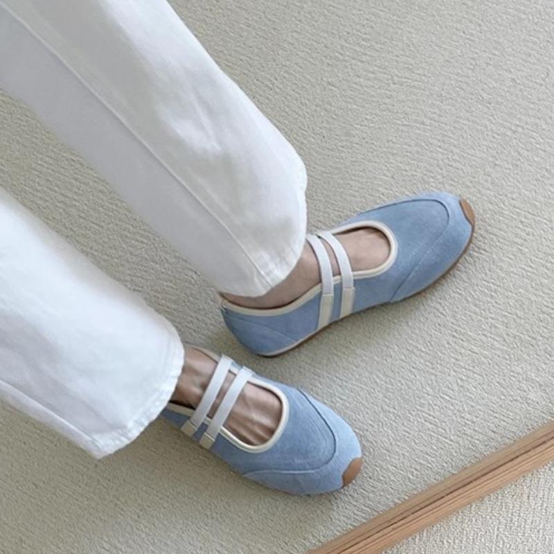 Женские туфли на плоской подошве с мягкой подошвой, круглым носком и неглубоким вырезом, замшевой подкладкой, противоскользящие, износостойкие, одинарные 40 синий
Женские туфли на плоской подошве с мягкой подошвой, круглым носком и неглубоким вырезом, замшевой подкладкой, противоскользящие, износостойкие, одинарные 40 синий