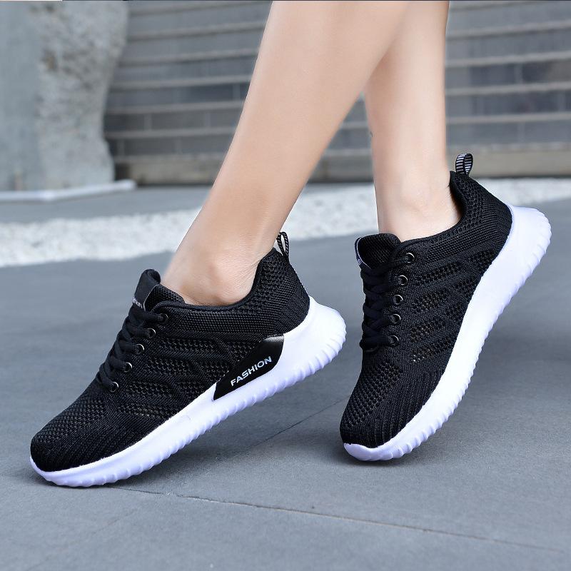 Fashion casual mesh women s shoes breathable and wear-resistant summer new soft-soled running hollow running women s shoes 35 чёрный
Fashion casual mesh women s shoes breathable and wear-resistant summer new soft-soled running hollow running women s shoes 35 чёрный