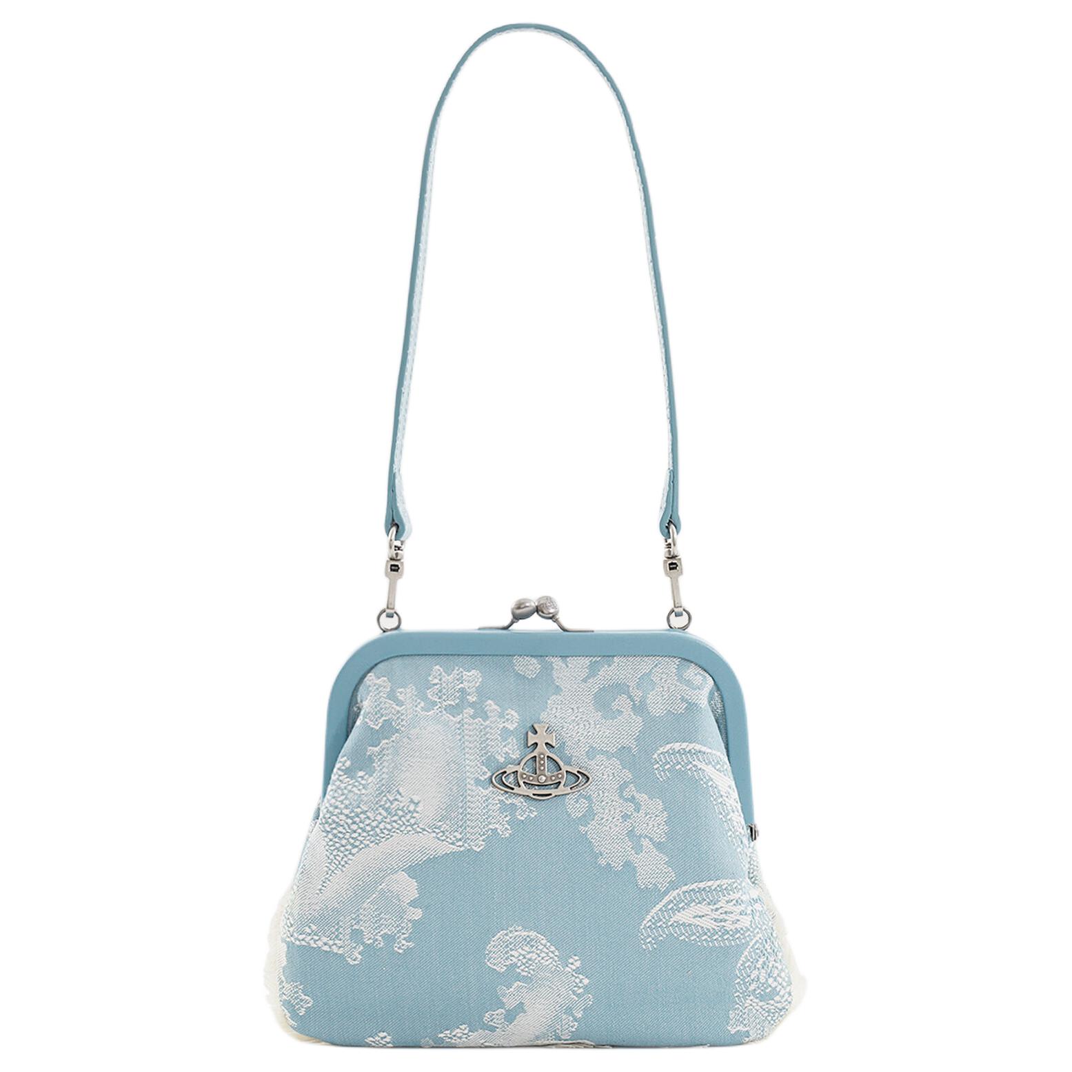 VIVIENNE WESTWOOD Vintage Style Kiss Lock Frame Metal Logo Detachable Shoulder Strap Cotton Jacquard Shoulder Crossbody Clutch 4402009CUW00RQBLUE Shopping Bag Set(Basic Set+Shopping Bag)
VIVIENNE WESTWOOD Vintage Style Kiss Lock Frame Metal Logo Detachable Shoulder Strap Cotton Jacquard Shoulder Crossbody Clutch 4402009CUW00RQBLUE Shopping Bag Set(Basic Set+Shopping Bag)