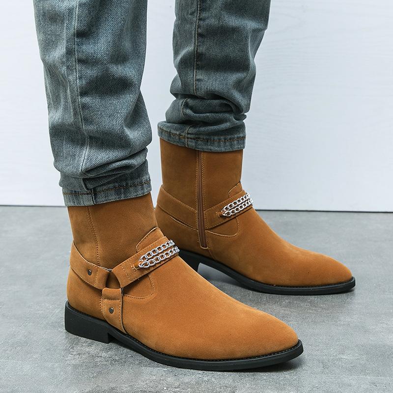 Men s leather boots large size autumn and winter new Martin boots fashionable men s British cowboy boots Chelsea leather shoes 38
Men s leather boots large size autumn and winter new Martin boots fashionable men s British cowboy boots Chelsea leather shoes 38