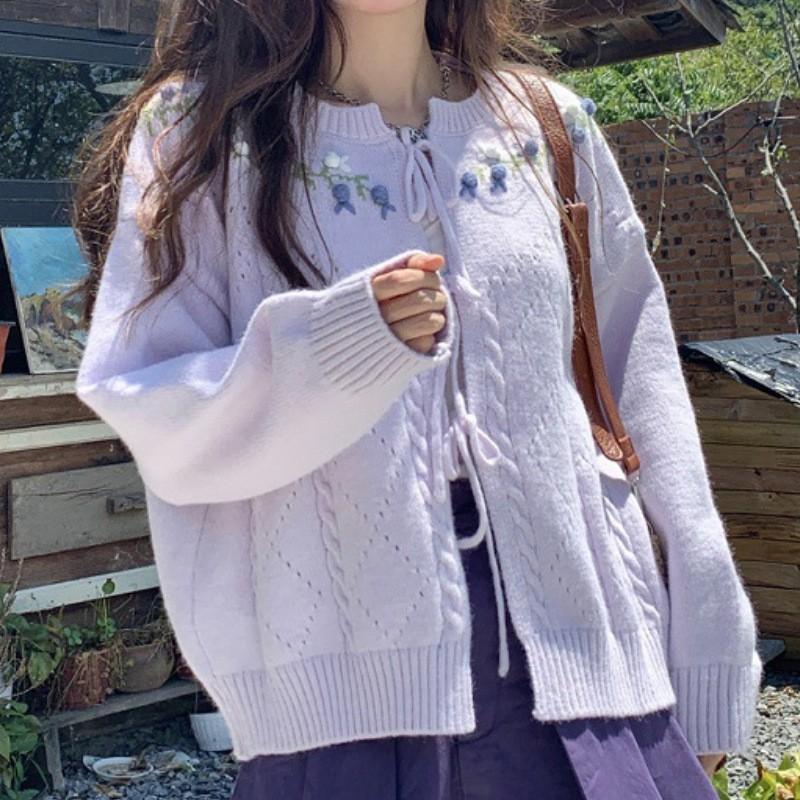 2025 autumn and winter new sweet wind age-reducing crochet lace-up knitted cardigan women s gentle wind handmade sweater jacket one size fits all лавандовий
2025 autumn and winter new sweet wind age-reducing crochet lace-up knitted cardigan women s gentle wind handmade sweater jacket one size fits all лавандовий