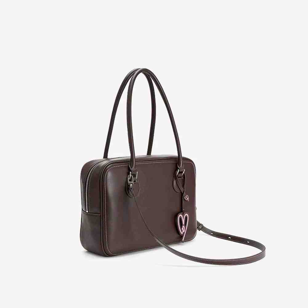 Large Capacity Commuting Toast Bag, One Shoulder Tote Bag, Armpit Crossbody Bag, Bowling Bag, Casual
Large Capacity Commuting Toast Bag, One Shoulder Tote Bag, Armpit Crossbody Bag, Bowling Bag, Casual