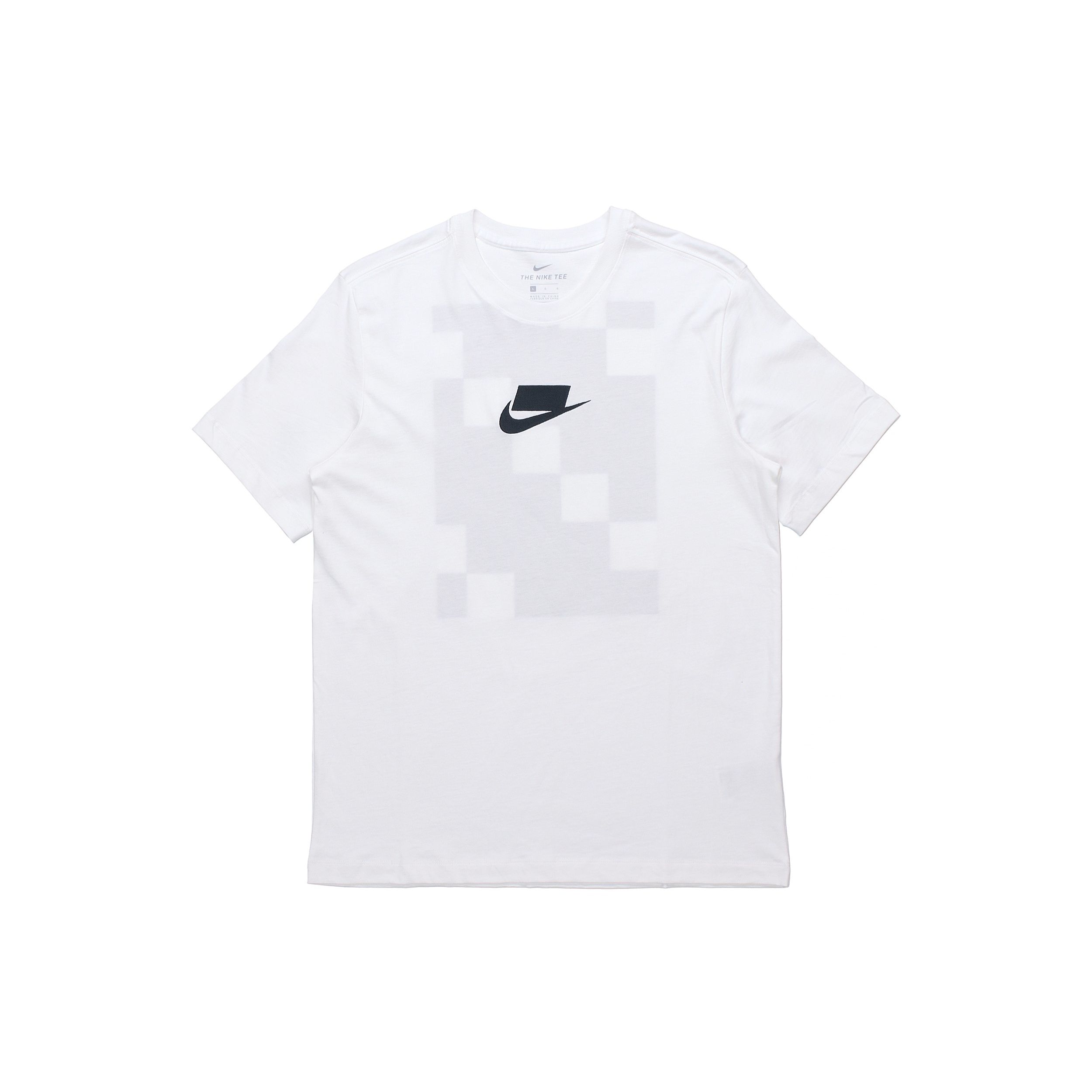 Мужская футболка с короткими рукавами и принтом на груди Nike Sportswear NSW, белая CQ5347-101 L
Мужская футболка с короткими рукавами и принтом на груди Nike Sportswear NSW, белая CQ5347-101 L