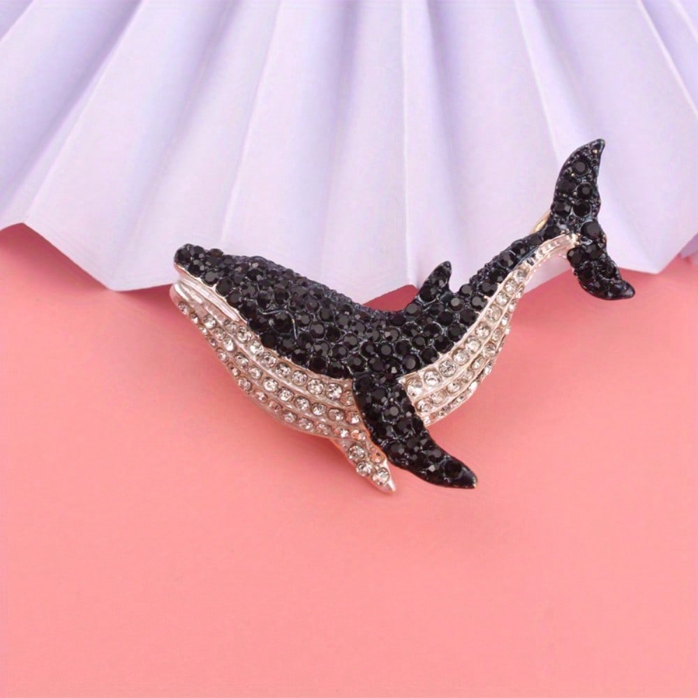 1pc Little Blue Whale Women s Brooch & Pin Jewelry - Retro Elegant, Unique Design, for Scarves/Jackets/Bags, Ideal Holiday Gift
1pc Little Blue Whale Women s Brooch & Pin Jewelry - Retro Elegant, Unique Design, for Scarves/Jackets/Bags, Ideal Holiday Gift