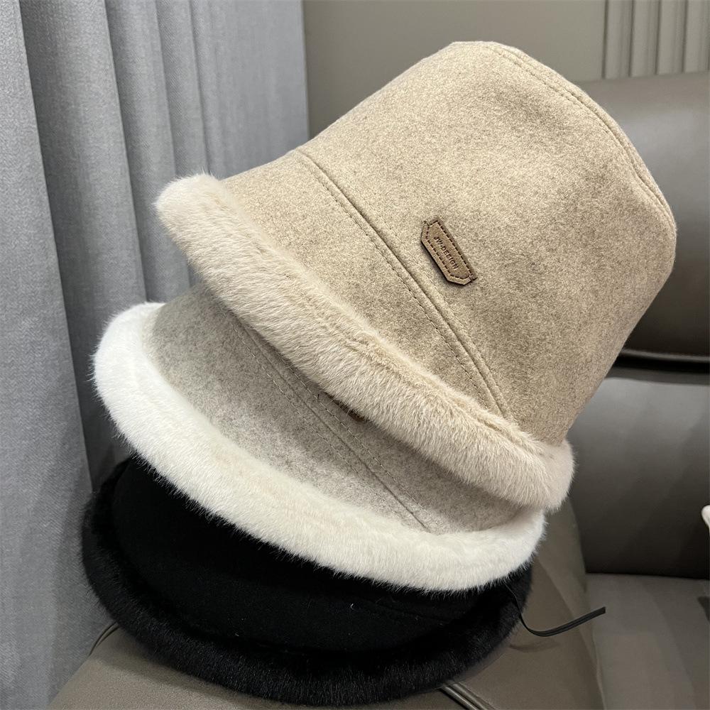 Fashion plush hat women s new winter thickened warm simple bucket hat shows small face versatile basin hat tide Adult average size чорний
Fashion plush hat women s new winter thickened warm simple bucket hat shows small face versatile basin hat tide Adult average size чорний