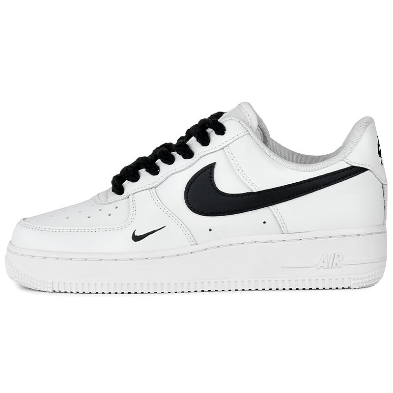 Nike Air Force 1 Abrasion Resistant Low top Skateboard Shoes Unisex Black White HF1058-133(Team679-) 44
Nike Air Force 1 Abrasion Resistant Low top Skateboard Shoes Unisex Black White HF1058-133(Team679-) 44