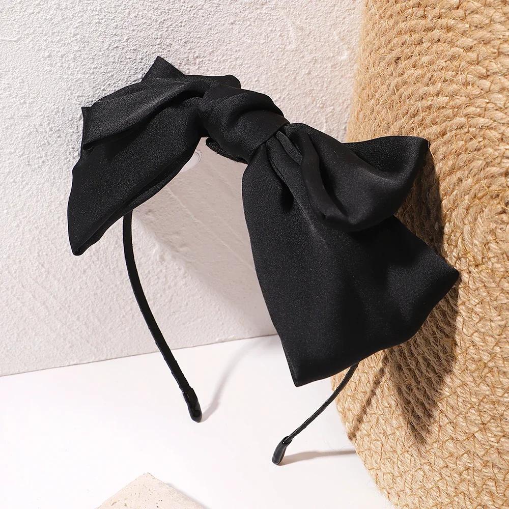 Beautiful Black New Big Bow Bezel Headwear Women Headband Girls Vintage Bow Hair Bands Wide Hairband Hoop for Hair Accessories
Beautiful Black New Big Bow Bezel Headwear Women Headband Girls Vintage Bow Hair Bands Wide Hairband Hoop for Hair Accessories