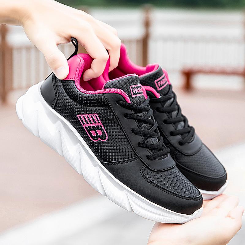 New leather sneakers female students running car driving shoes versatile waterproof shoes 35
New leather sneakers female students running car driving shoes versatile waterproof shoes 35