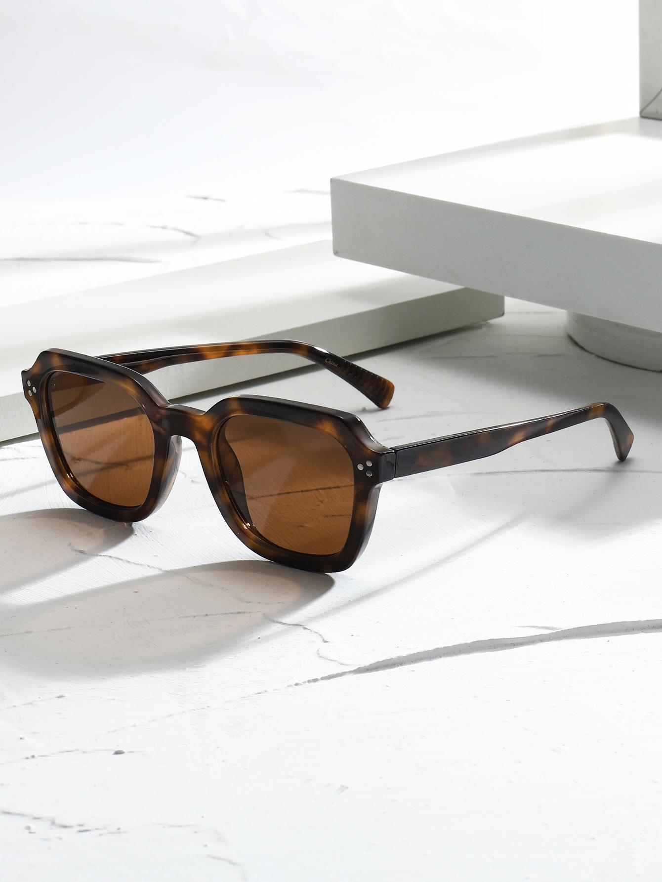 1PCS Fashion Business Sunglasses Unisex Outdoor Travel Cool Couple Sunscreen Glasses Driving Fishing Sunglasses
1PCS Fashion Business Sunglasses Unisex Outdoor Travel Cool Couple Sunscreen Glasses Driving Fishing Sunglasses