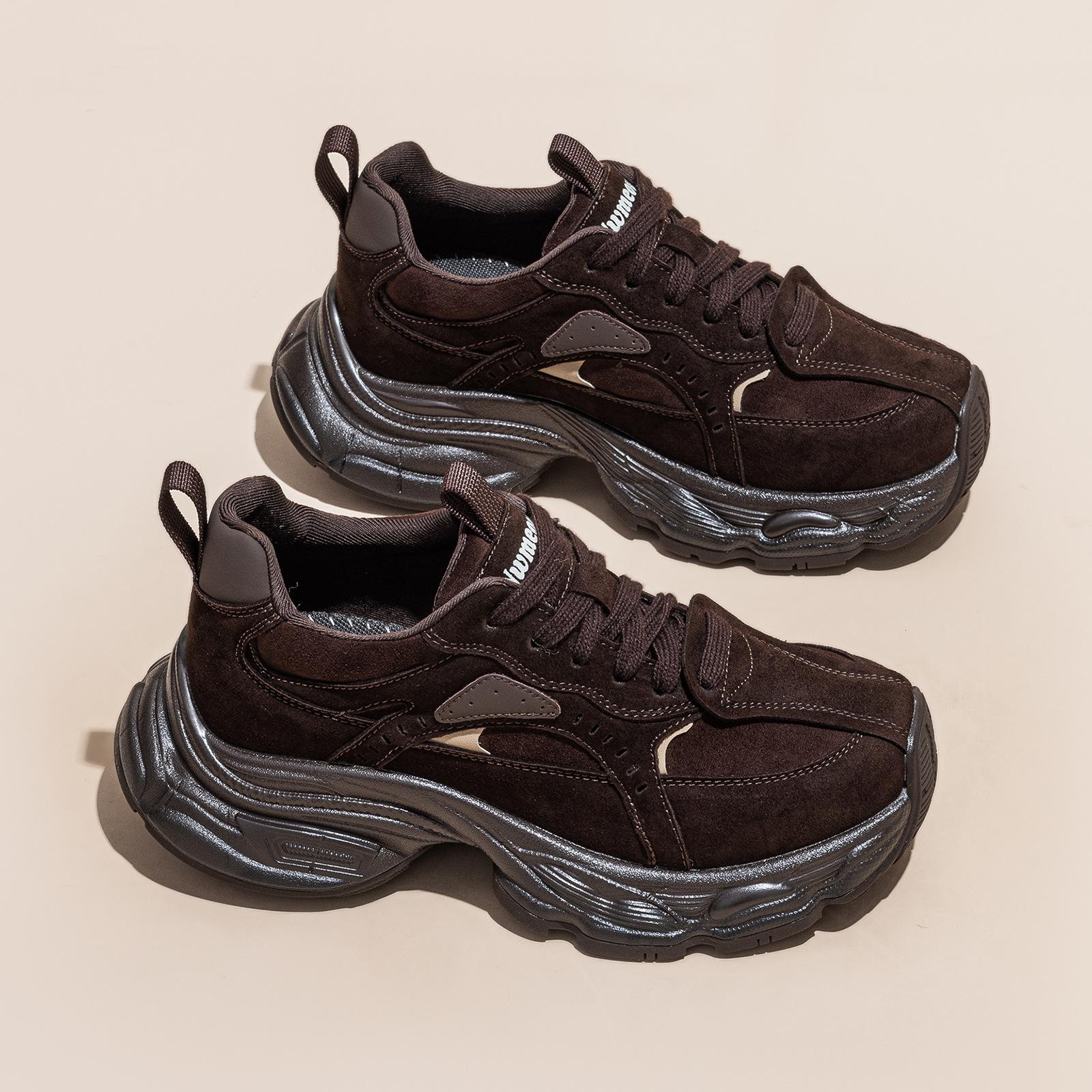 Fashion not tired feet shoes women s autumn and winter velvet thick soles increase height versatile Korean version of light sports and leisure shoes 40
Fashion not tired feet shoes women s autumn and winter velvet thick soles increase height versatile Korean version of light sports and leisure shoes 40
