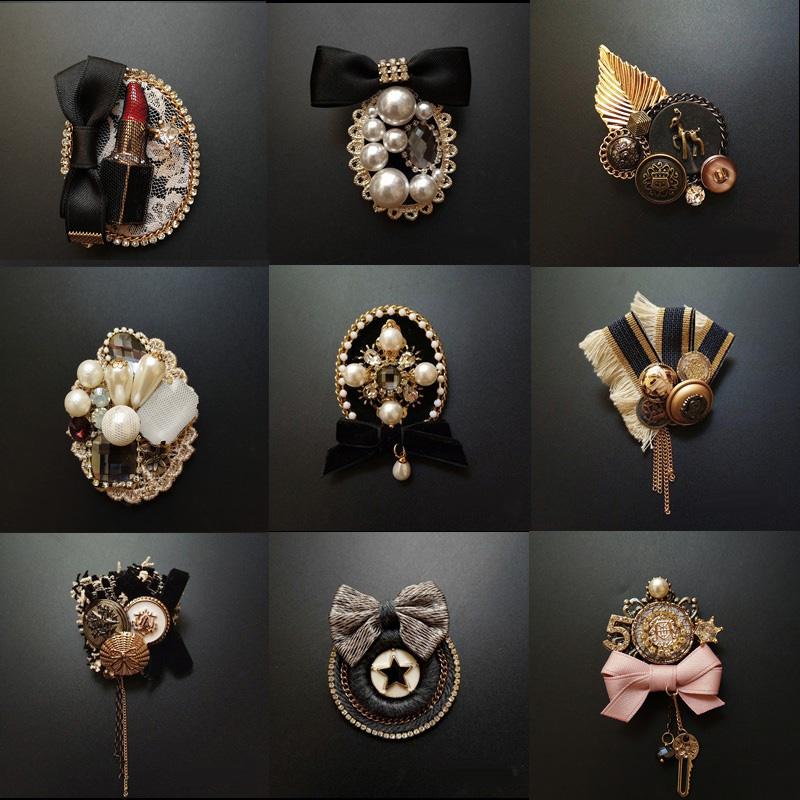 Vintage Baroque Court Wind Badge Fringe Brooch Fabric Knitting Bow Drill Coat Sweater Accessories For Woman
Vintage Baroque Court Wind Badge Fringe Brooch Fabric Knitting Bow Drill Coat Sweater Accessories For Woman