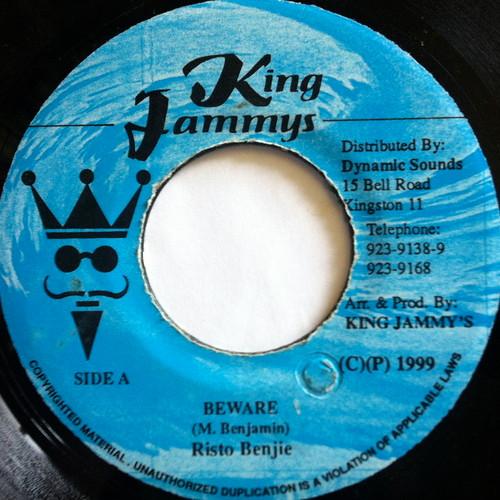 7inch Record RISTO BENJI / HOT SHOT CREW - Beware / No Stopping NONE King Jammy s 1999 Jamaica Reggae, Ska & Dub Used
7inch Record RISTO BENJI / HOT SHOT CREW - Beware / No Stopping NONE King Jammy s 1999 Jamaica Reggae, Ska & Dub Used