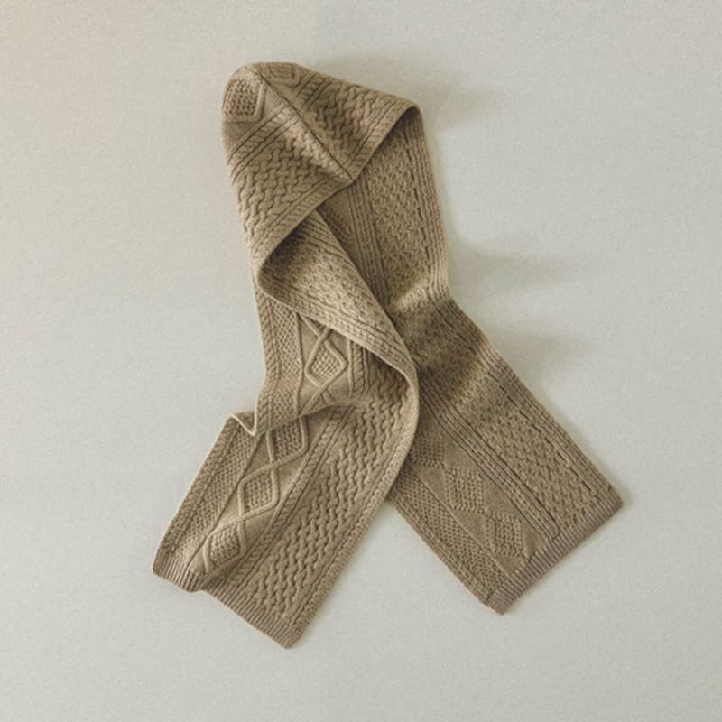 MOON J HOODED CABLE-KNIT MERINO SCARF - BEIGE FREE
MOON J HOODED CABLE-KNIT MERINO SCARF - BEIGE FREE