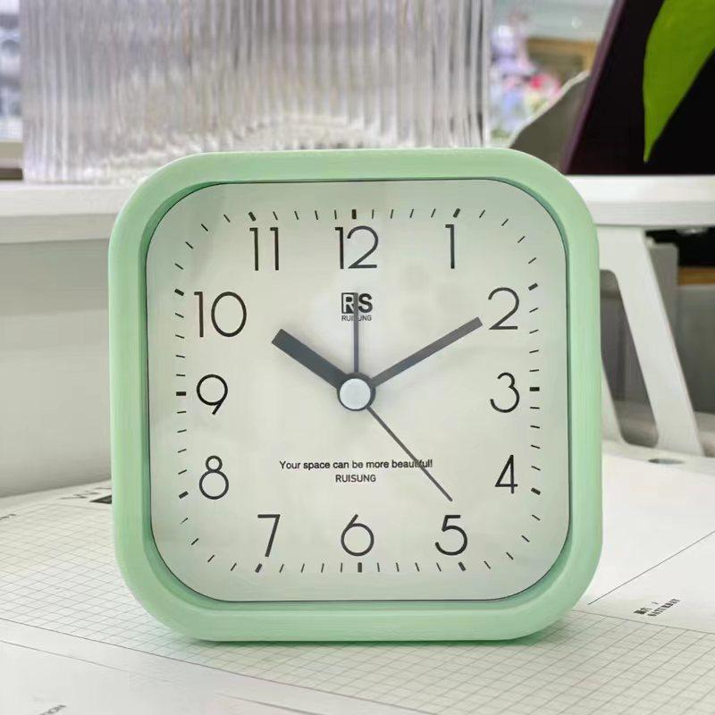 Квадратный простой трехмерный модный домашний декор будильник студенческий цифровой креативный будильник маленький будильник
Квадратный простой трехмерный модный домашний декор будильник студенческий цифровой креативный будильник маленький будильник