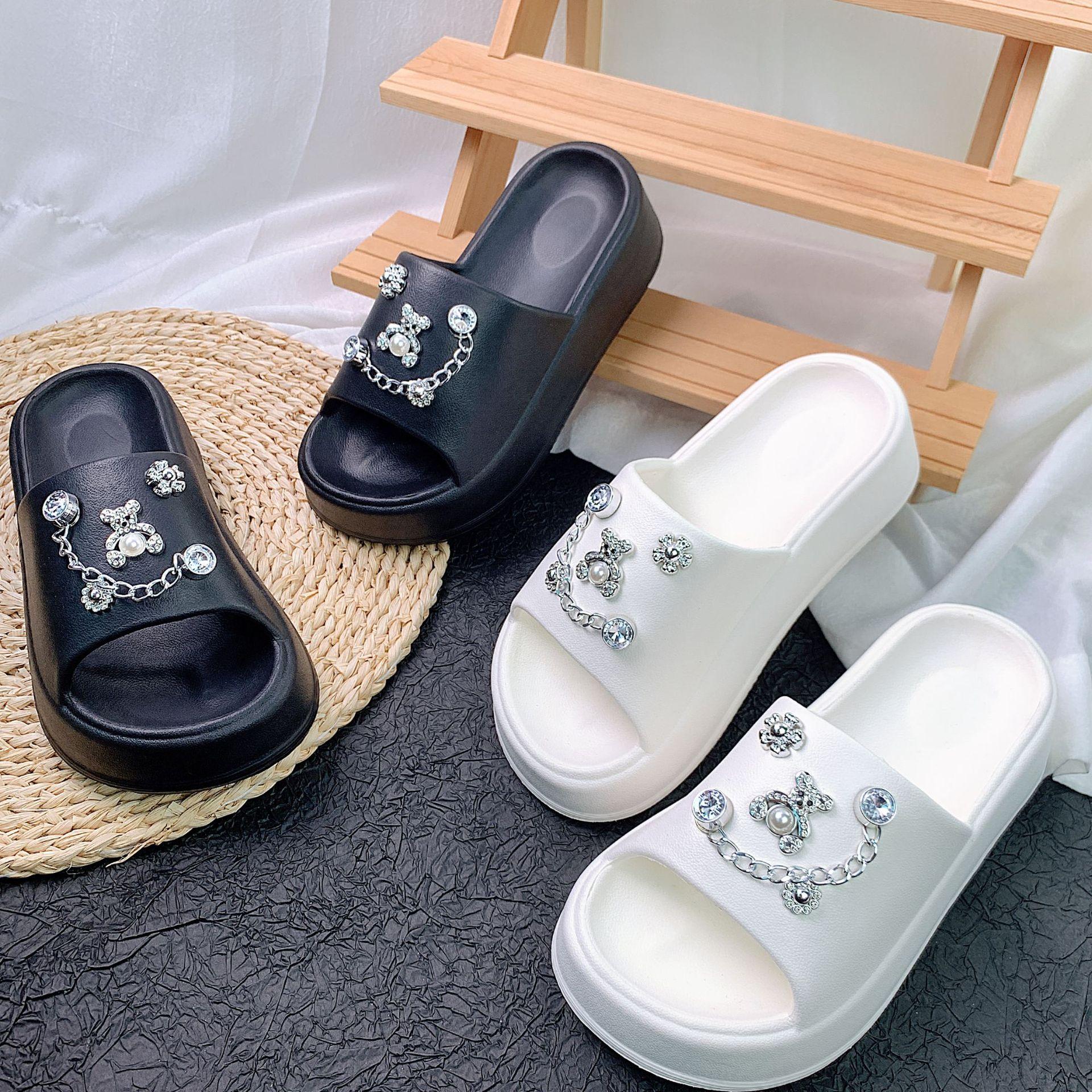 Muffin cool slippers women s summer wear cute rhinestone water bear platform beach casual shoes 36/37
Muffin cool slippers women s summer wear cute rhinestone water bear platform beach casual shoes 36/37