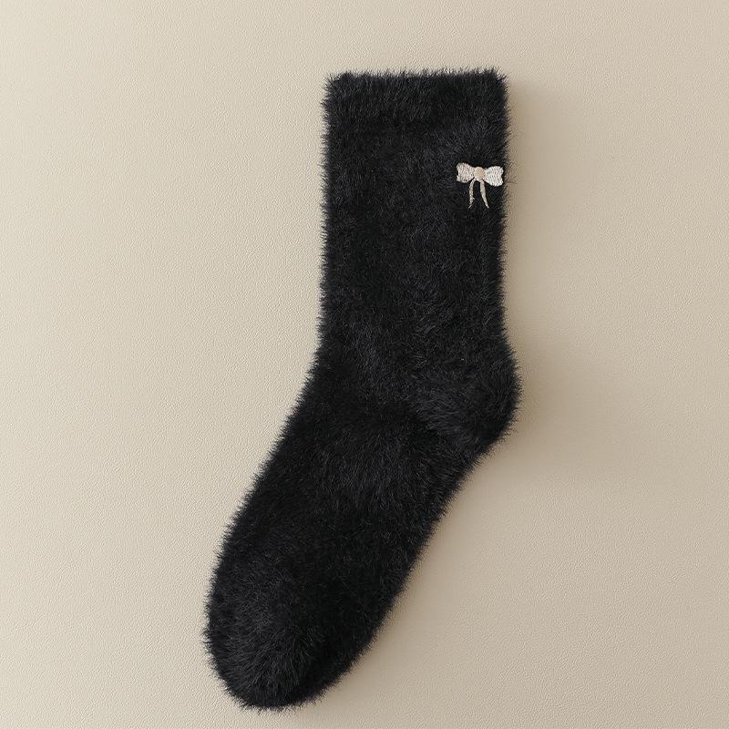 Autumn Winter Mink Fleece Bow-Tie Plush Socks Woman Cute Sweet Mid-Tube Socks Thickened Warm Home Sleep Short Socks For Girls чёрный
Autumn Winter Mink Fleece Bow-Tie Plush Socks Woman Cute Sweet Mid-Tube Socks Thickened Warm Home Sleep Short Socks For Girls чёрный