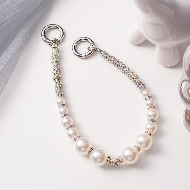 Легкий Роскошный Ремешок на Запястье для Телефона со Стразами и Жемчугом и Брелок