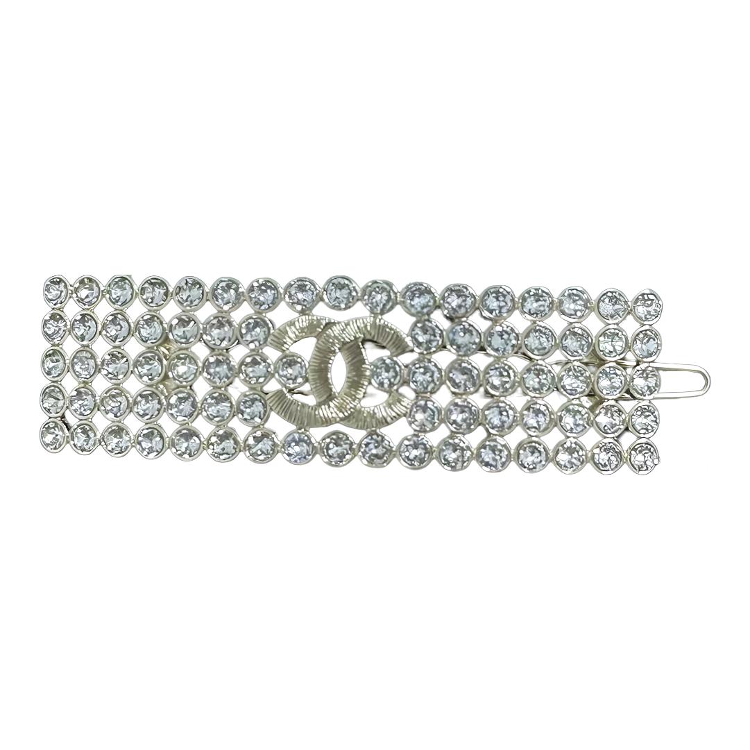 Chanel Full Diamond Double C Logo Short Vintage Hair Clip Women hair accessories ABA614-B10744-NN563 Gold,F
Chanel Full Diamond Double C Logo Short Vintage Hair Clip Women hair accessories ABA614-B10744-NN563 Gold,F