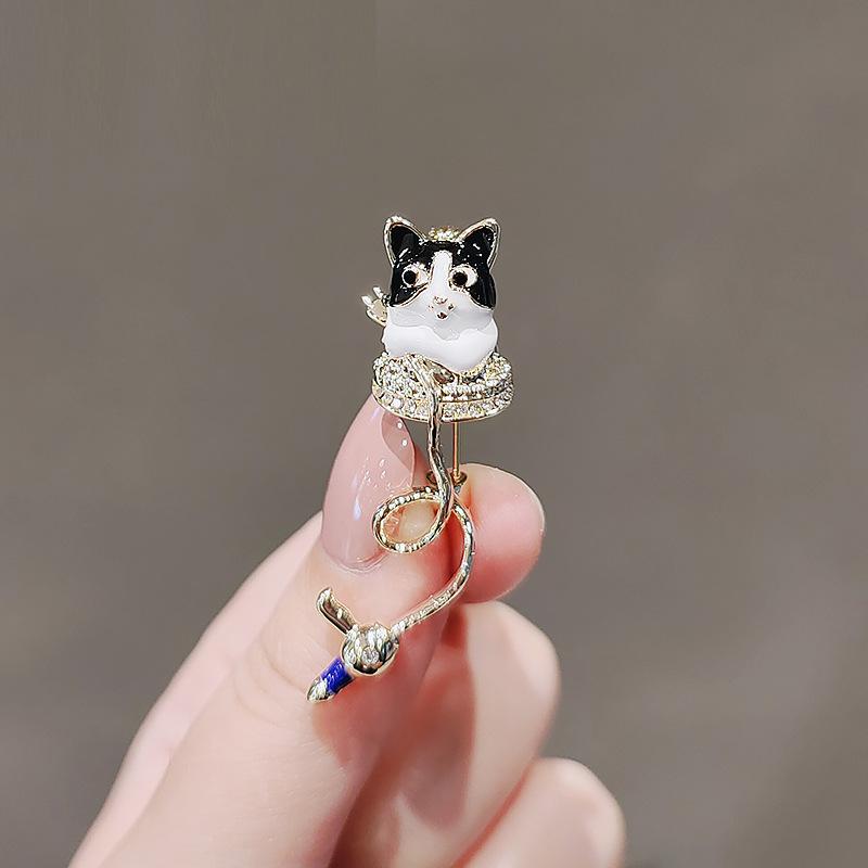 Small brooch, premium anti-light brooch, water gun, kitten brooch, cute high-end women s suit, pin, accessories, trinkets.
Small brooch, premium anti-light brooch, water gun, kitten brooch, cute high-end women s suit, pin, accessories, trinkets.