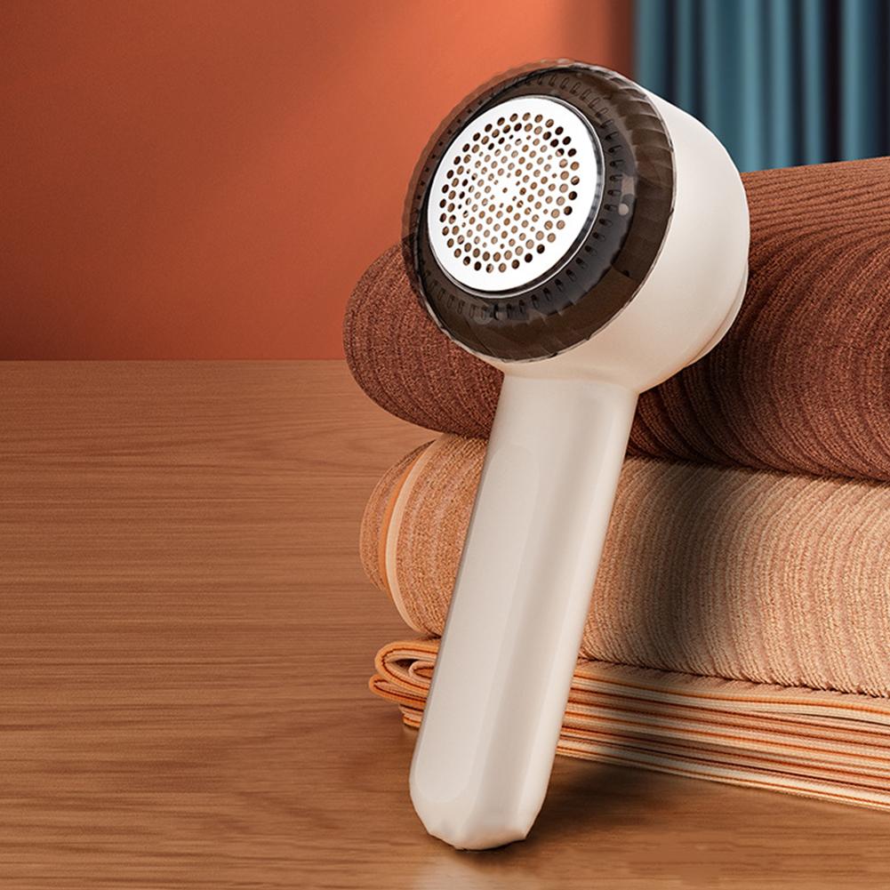 Electric Sweater Defuzzer Rechargeable Fabric Shaver Defuzzer Multifunctional Ergonomic Grip Handle for Clothes and Furniture
Electric Sweater Defuzzer Rechargeable Fabric Shaver Defuzzer Multifunctional Ergonomic Grip Handle for Clothes and Furniture