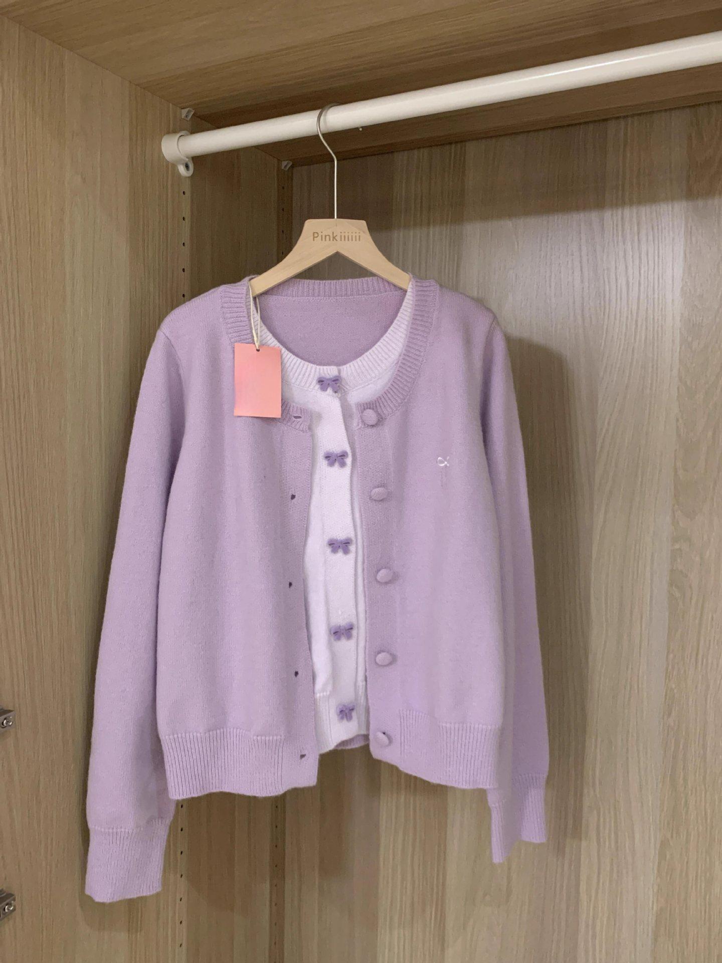 Женский шикарный фиолетовый вязаный кардиган с бантом - эффект двойки, новинка сезона весна/осень 2025 XL (115-130 jin)
Женский шикарный фиолетовый вязаный кардиган с бантом - эффект двойки, новинка сезона весна/осень 2025 XL (115-130 jin)