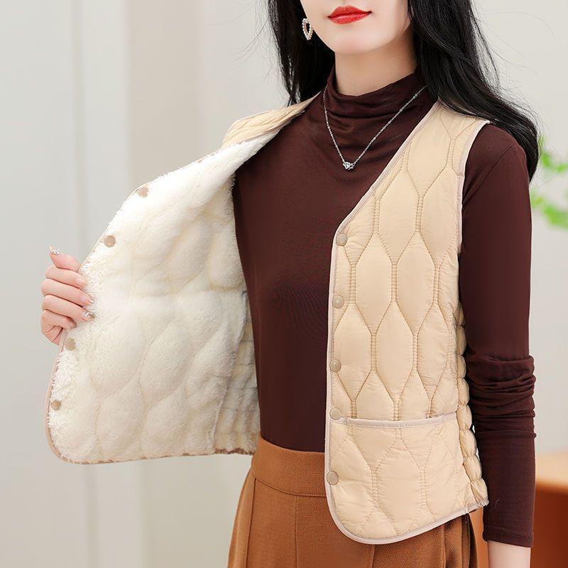 Women s Down Cotton Vest, 2025: Autumn/Winter Velvet-Lined, Lightweight, Slim Fit, Warm & Close-Fitting. M 37.5-42.5 kg
Women s Down Cotton Vest, 2025: Autumn/Winter Velvet-Lined, Lightweight, Slim Fit, Warm & Close-Fitting. M 37.5-42.5 kg