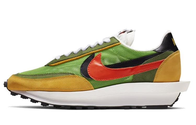 Nike X Sacai LDWaffle Green Gusto BV0073-300 36
Nike X Sacai LDWaffle Green Gusto BV0073-300 36