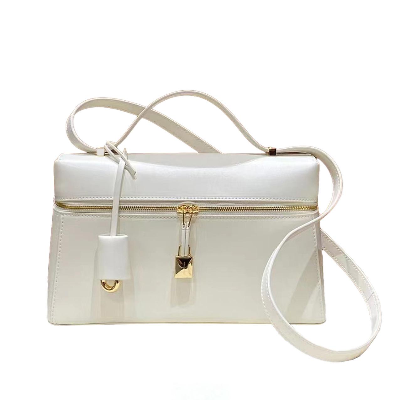 Весенне-летняя новая сумка-коробка из натуральной коровьей кожи, модная сумка-мессенджер для通勤, элегантная и высококлассная, на одно плечо
Весенне-летняя новая сумка-коробка из натуральной коровьей кожи, модная сумка-мессенджер для通勤, элегантная и высококлассная, на одно плечо