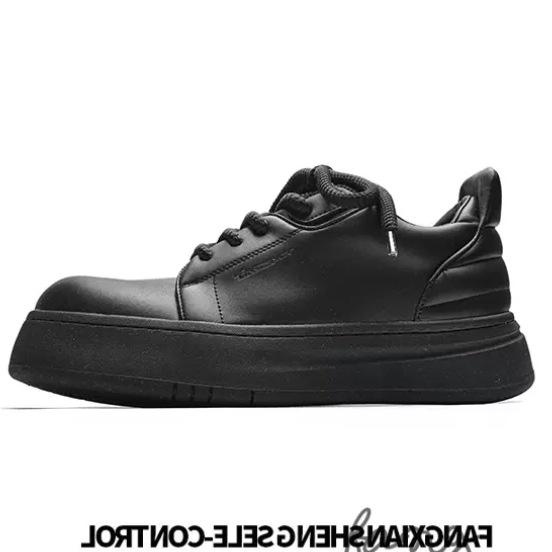 Niche black board shoes men s and women s American platform big head shoes heightened round head commuter derby shoes retro Mickey shoes tide 37 чорний
Niche black board shoes men s and women s American platform big head shoes heightened round head commuter derby shoes retro Mickey shoes tide 37 чорний