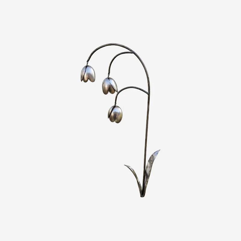 Creative Laser Cut Metal Flower Yard Art Garden Stake Iron Decoration Sculpture for Outdoor Patio Lawn Ornament Gift
Creative Laser Cut Metal Flower Yard Art Garden Stake Iron Decoration Sculpture for Outdoor Patio Lawn Ornament Gift