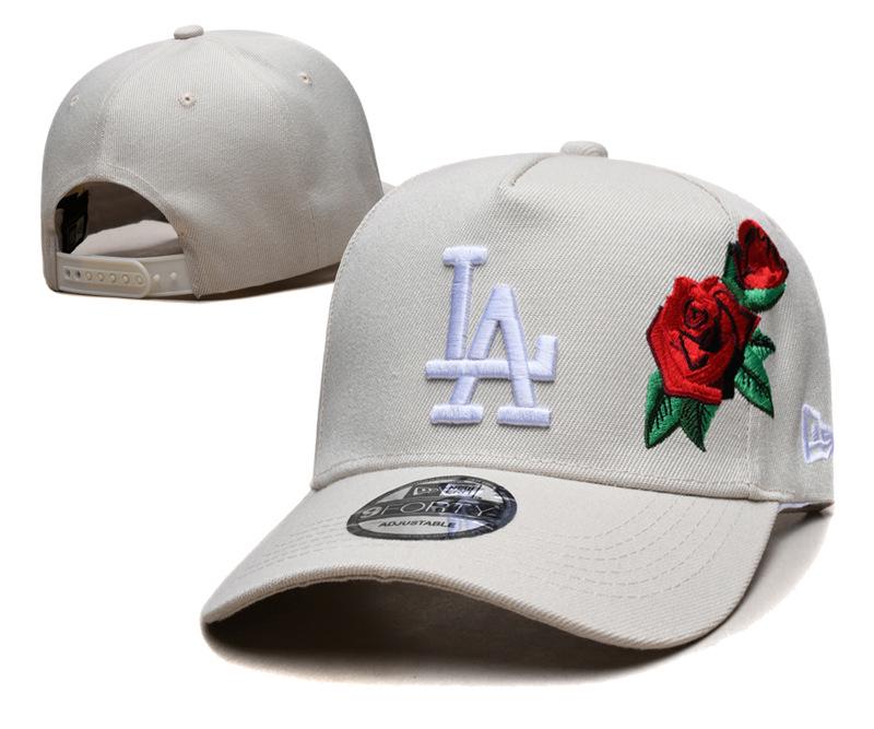 Atlanta Braves 2025 Baseball League Sun Protection Cap with Letter Embroidery Adjustable
Atlanta Braves 2025 Baseball League Sun Protection Cap with Letter Embroidery Adjustable