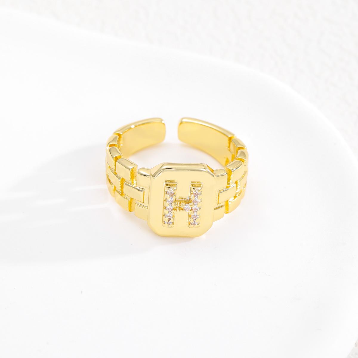 Cross Europe 18K Gold-Plated Watch Strap Ring Series
Cross Europe 18K Gold-Plated Watch Strap Ring Series