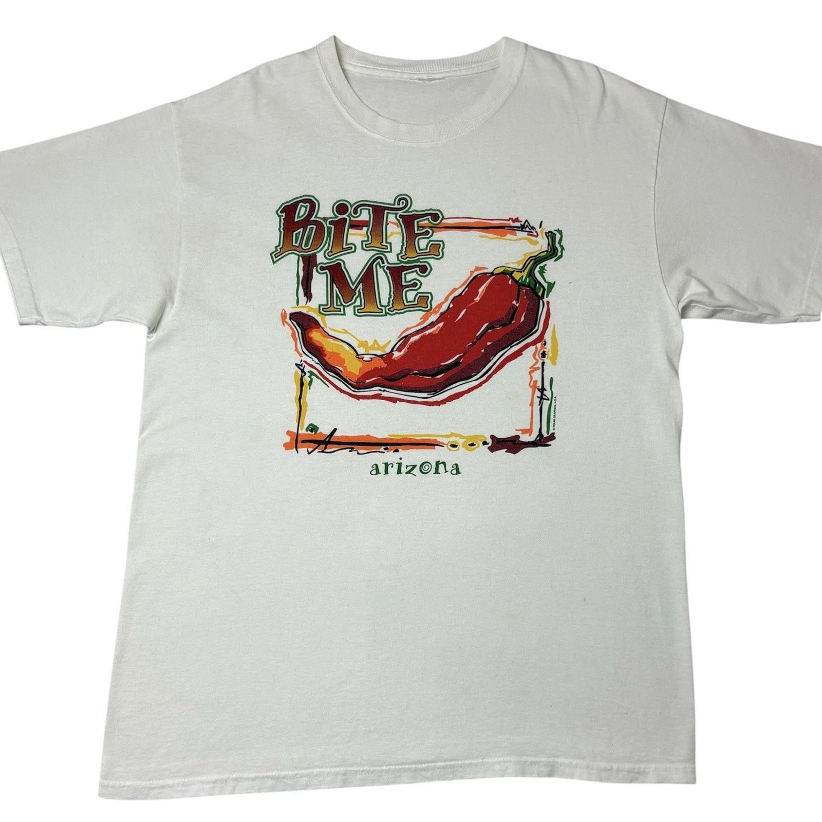 Винтажная мужская футболка с перцем чили Аризоны Bite Me Размер Medium Белая США Чили 90-е XL
Винтажная мужская футболка с перцем чили Аризоны Bite Me Размер Medium Белая США Чили 90-е XL