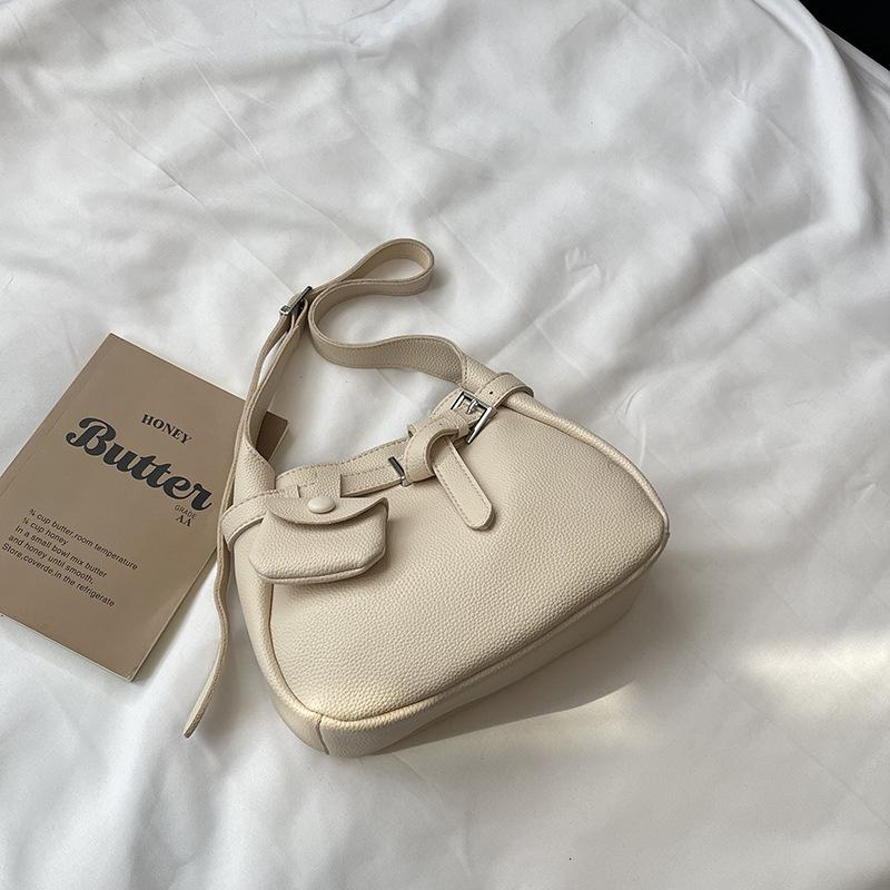 Spring New Korean Style Casual Shoulder Bag Women High Value Retro Commuting Bag Casual and Simple Crossbody Bag Large Capacity
Spring New Korean Style Casual Shoulder Bag Women High Value Retro Commuting Bag Casual and Simple Crossbody Bag Large Capacity