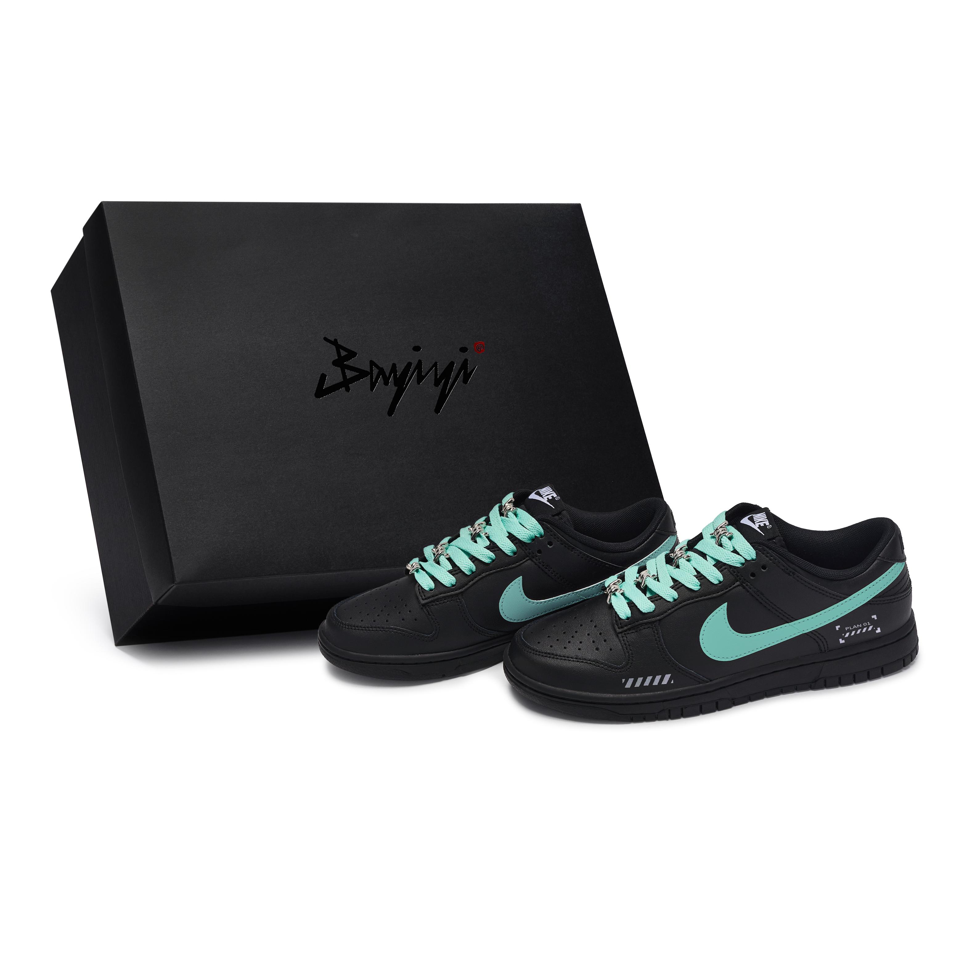 Nike Dunk 811 Manufacturing, Starry Seas, Special Shoe Box Low top Skateboard Shoes Unisex Black Green IO7606-010(Team80-SBOX) 43
Nike Dunk 811 Manufacturing, Starry Seas, Special Shoe Box Low top Skateboard Shoes Unisex Black Green IO7606-010(Team80-SBOX) 43